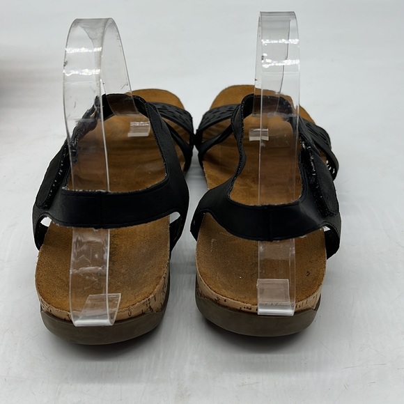 Bearpaw Black Suede Sandal Size 9. BSN2679D - Picture 4 of 8